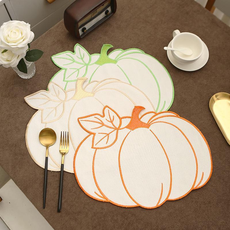 # ハロウィン刺繍リーフパンプキンプレースマット コットン＆ - Coffee Tea And Leaf のレビューと価格